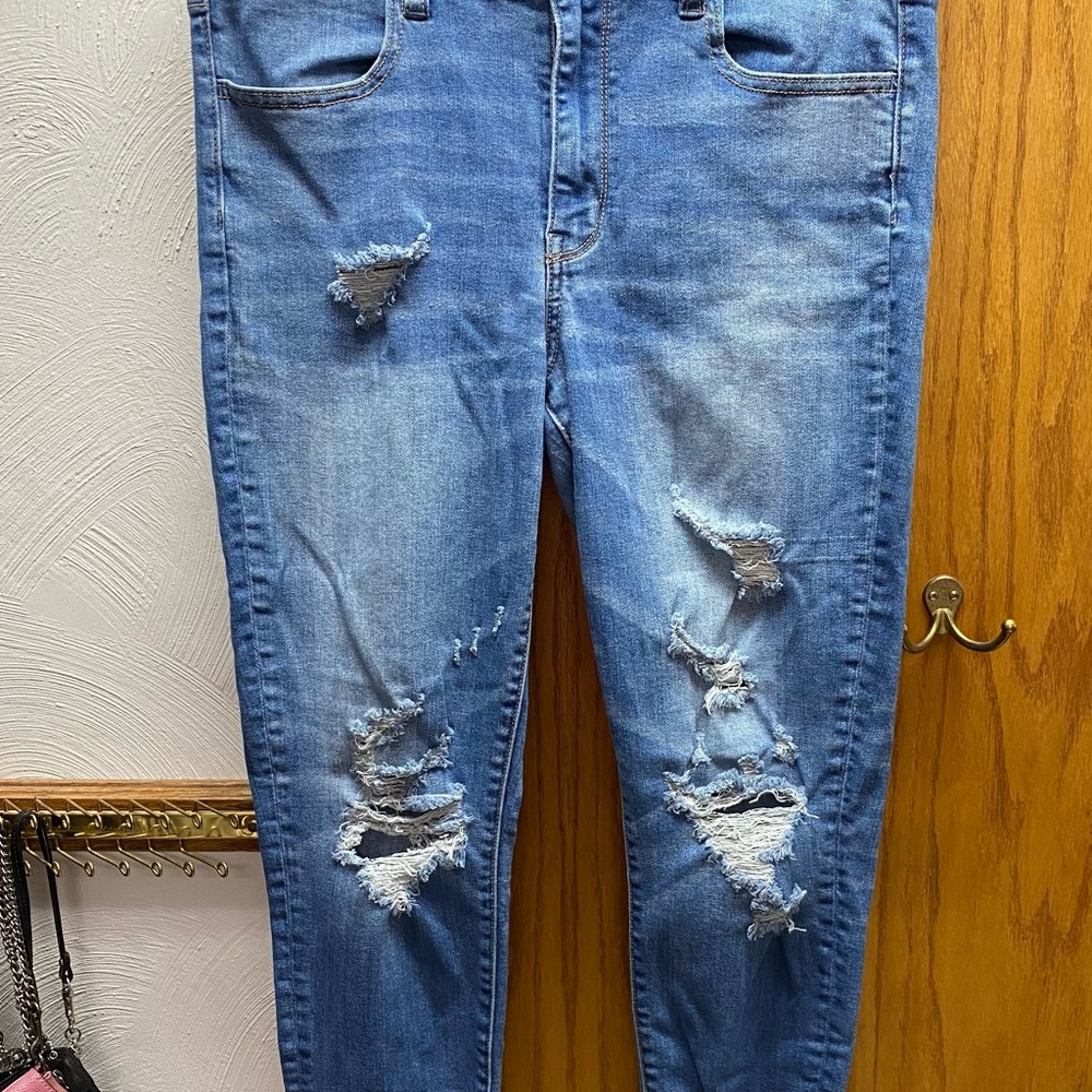 American Eagle hi rise jegging.